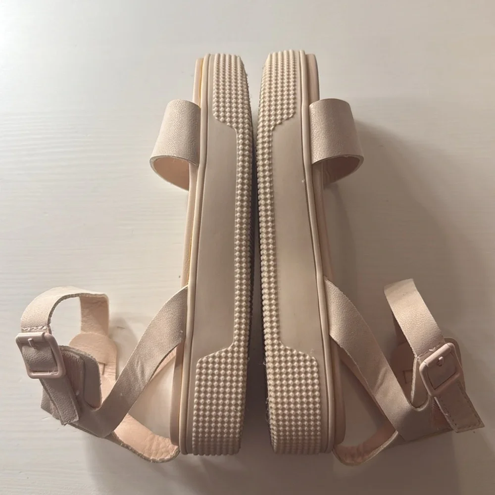 MIA Ellen Flatform Sandal (Little Kid & Big Kid) in pale pink.  size 1. - Picture 5 of 9